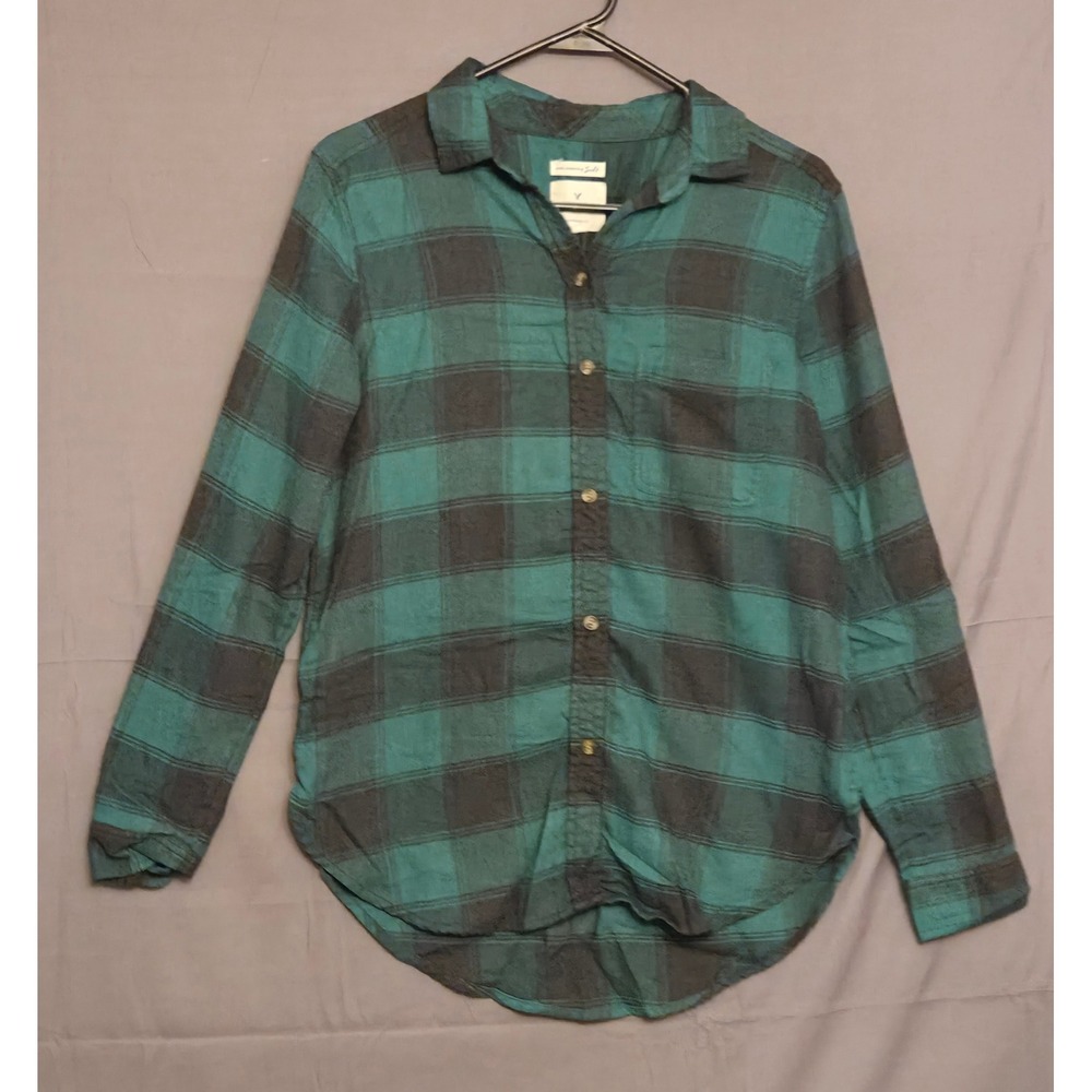 American Eagle Soft Boyfriend Fit Flannel Button Up Plaid Shirt Womens‎ Size S